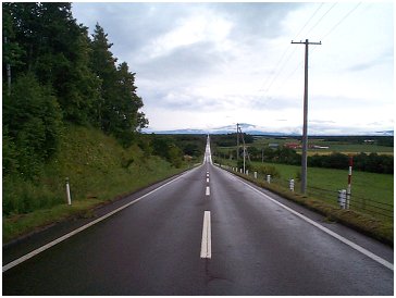 	農道　直線距離約２０ｋｍ	